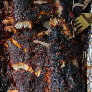 easy oven baked ribs